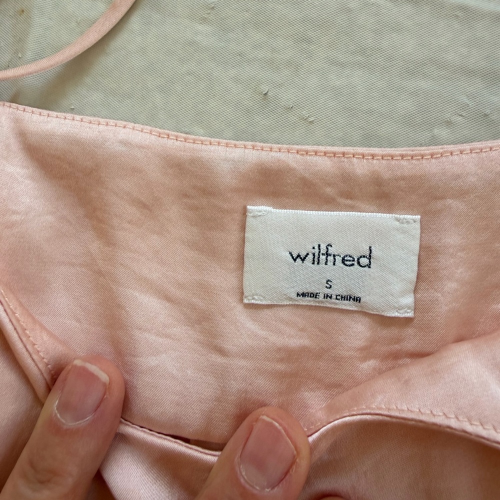 Aritzia Wilfred color pink Lover Satin Camisole - Picture 6 of 6